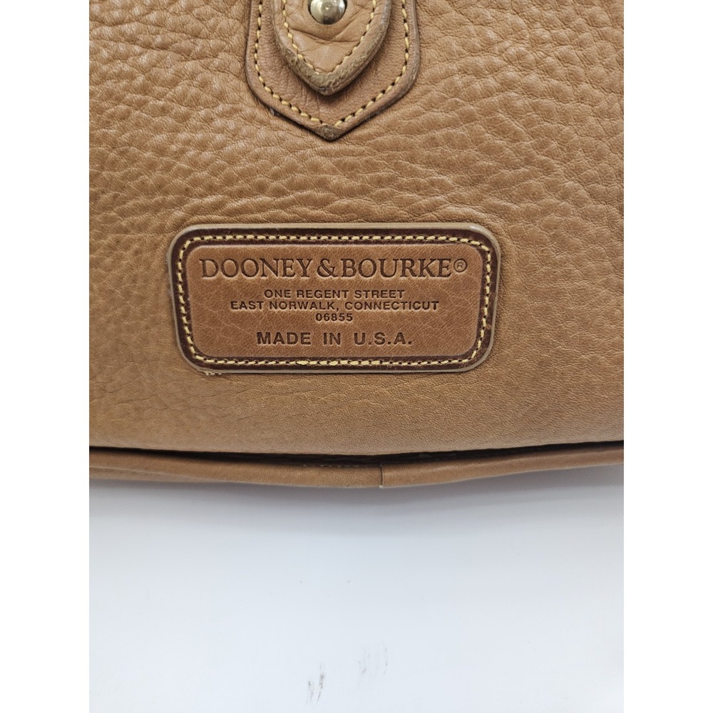 Vintage Dooney & Bourke Honey Pebbled Leather Shoulder Bag U109. - Picture 15 of 15